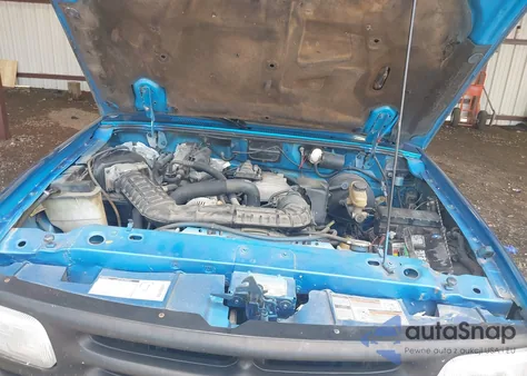 1994 Mazda B3000 Cab Plus from USA, damaged, VIN 4F4CR16U8RTN02437